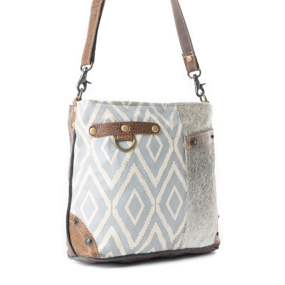 14012-washed-out-side-pocket-shoulder-bag-1.webp