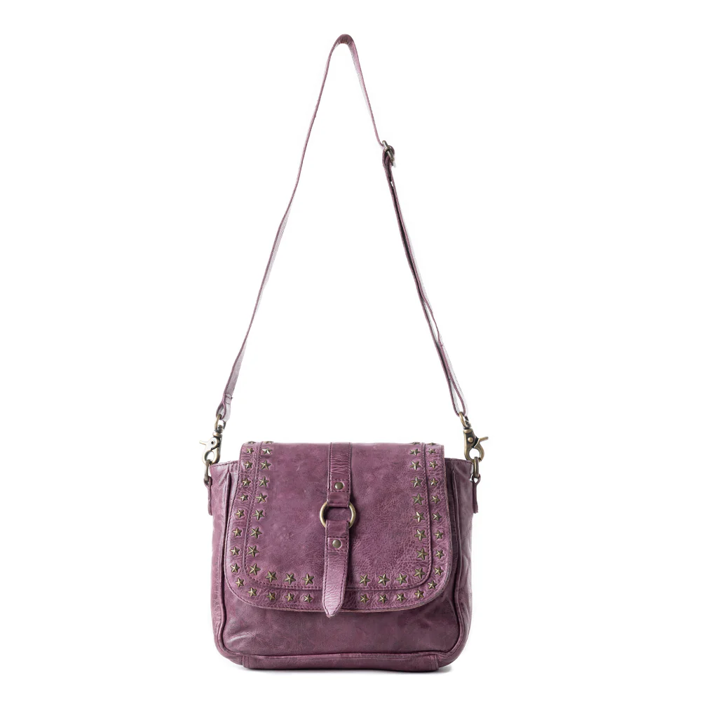 14112-western-scout-leather-crossbody-bag-in-purple-1.webp