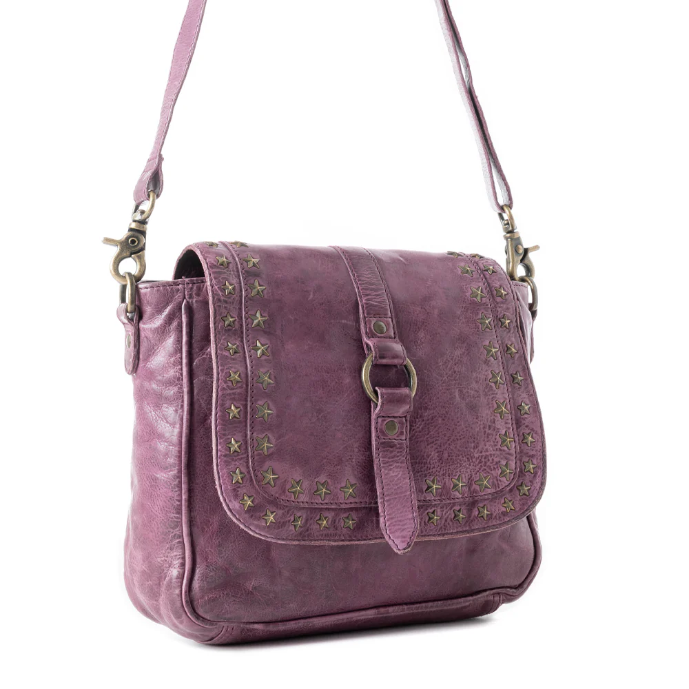 14112-western-scout-leather-crossbody-bag-in-purple-1.webp