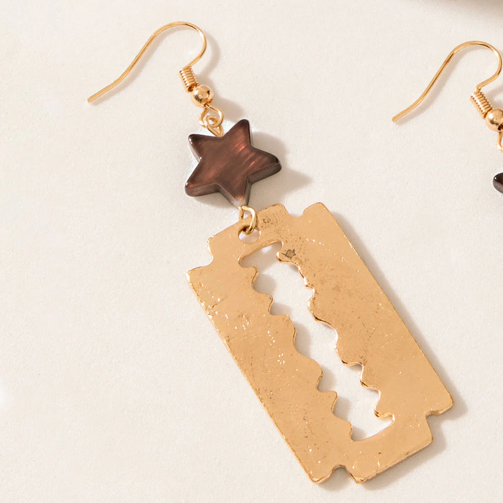 14255-wild-edge-earrings-in-dusty-gold-1.webp