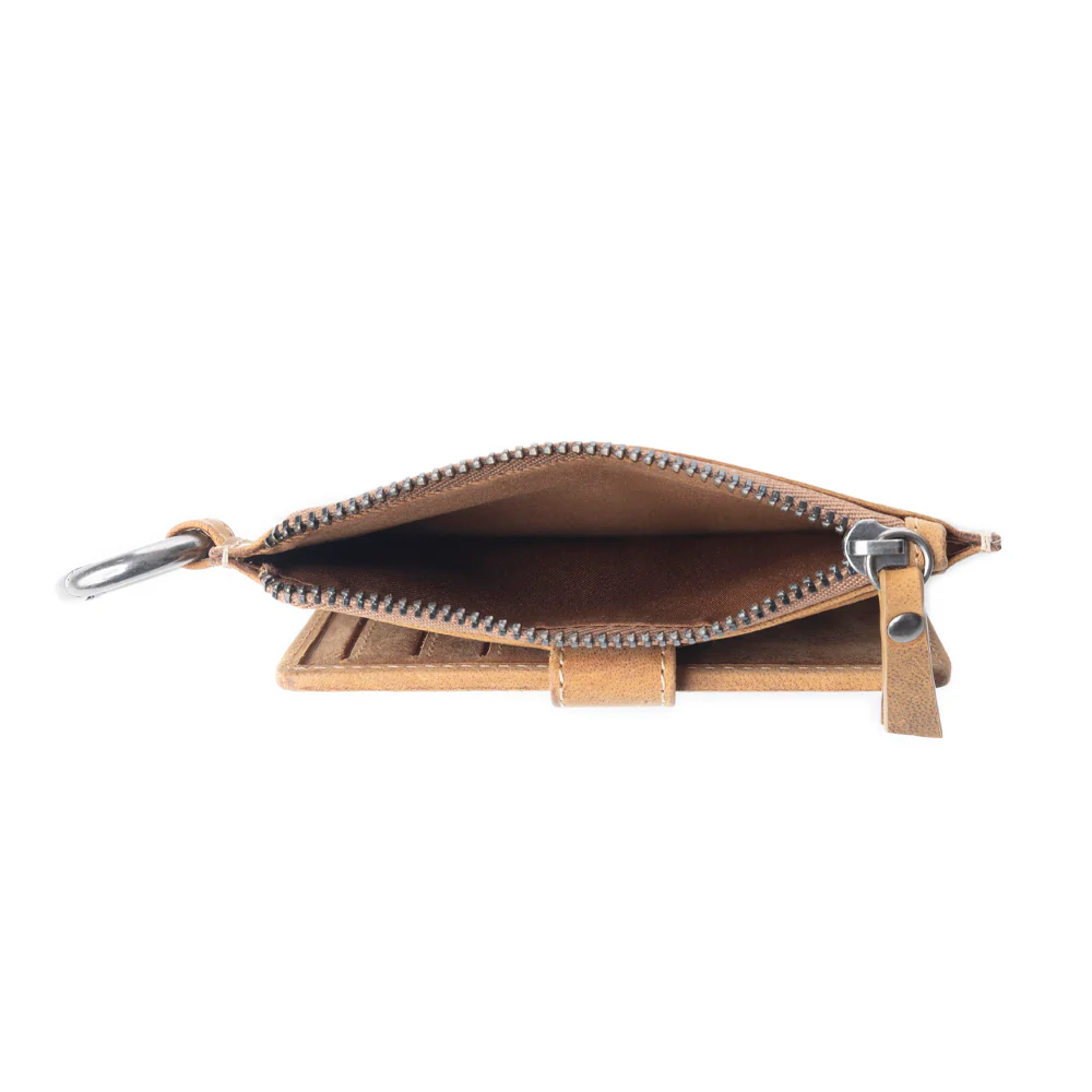 14382-wind-rider-credit-card-holder-in-black-white-1.webp