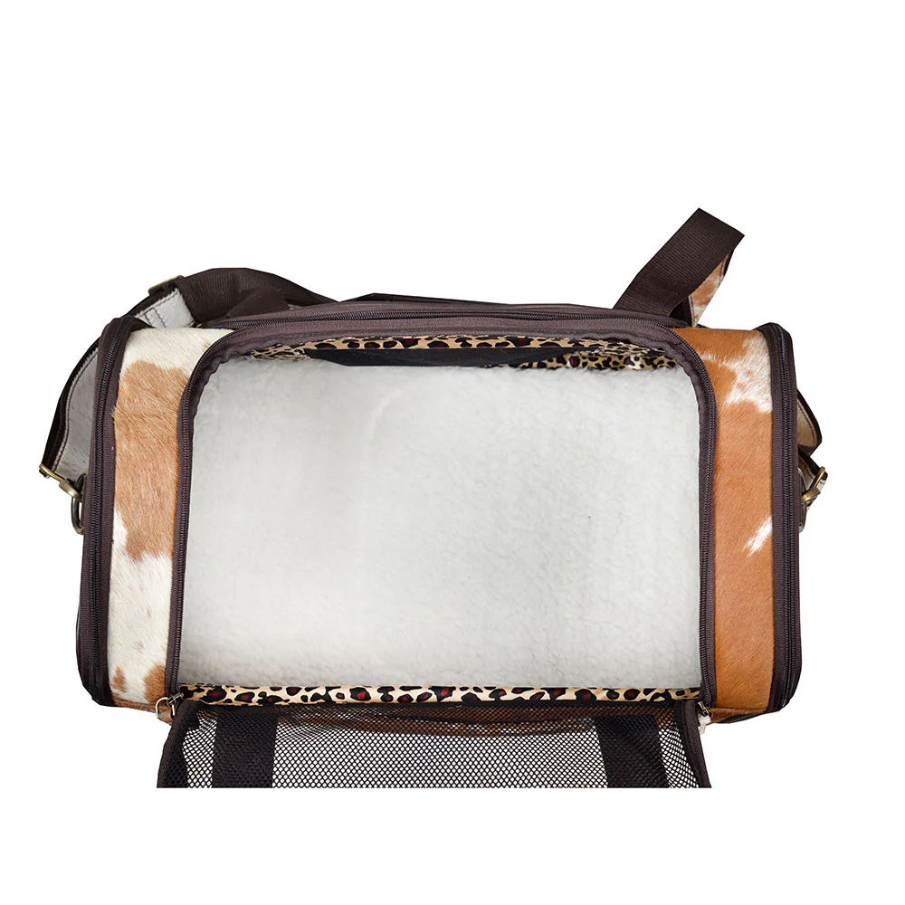 14386-window-hairon-leather-dog-bag-1.webp