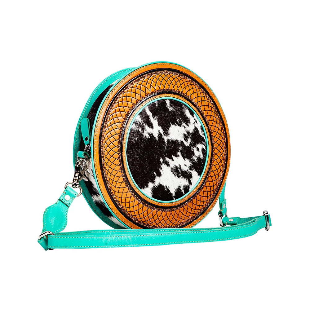 14412-winoka-trail-round-bag-1.webp