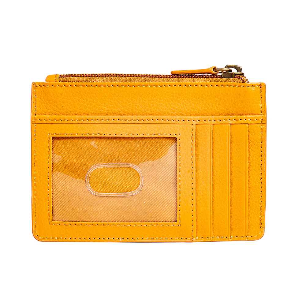 14506-wylie-corral-hand-tooled-credit-card-holder-1.webp