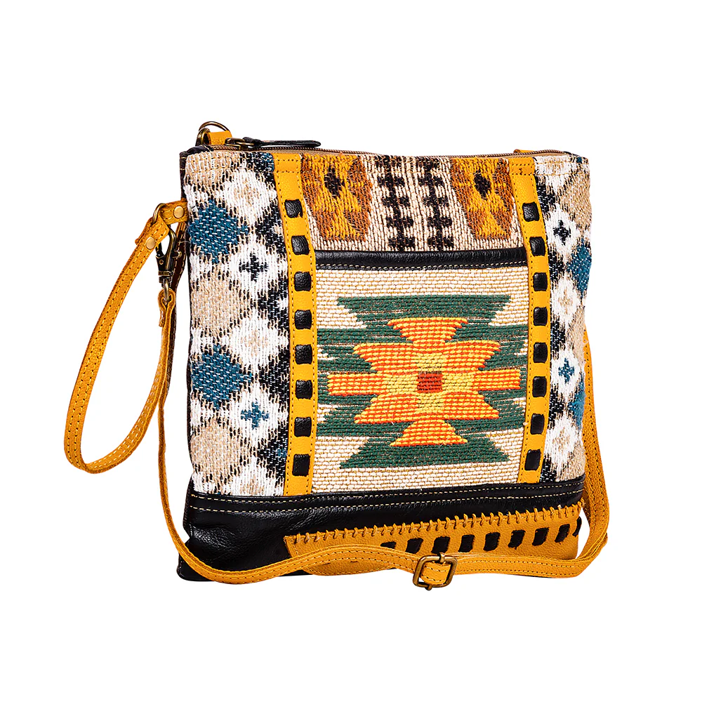 14666-zonta-mesa-small-crossbody-bag-1.webp