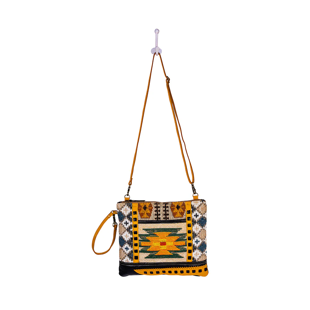 14666-zonta-mesa-small-crossbody-bag-1.webp