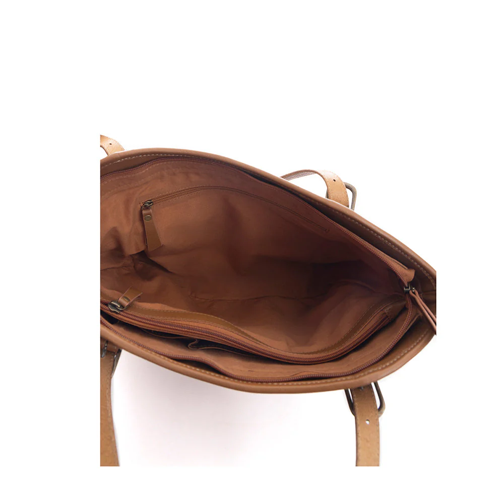 195-age-of-the-steer-hand-tooled-bag-1.webp