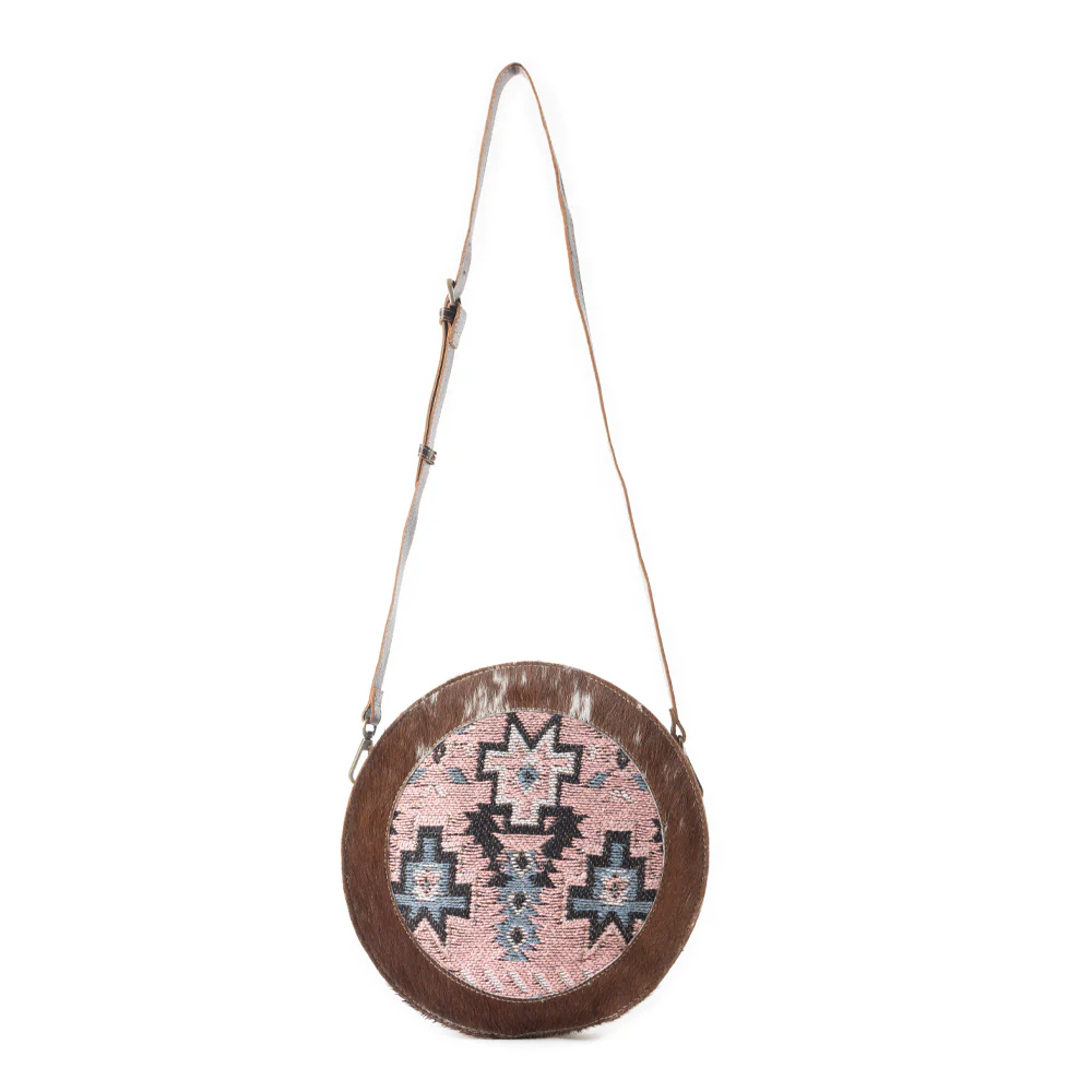 2075-boho-funk-round-bag-1.webp