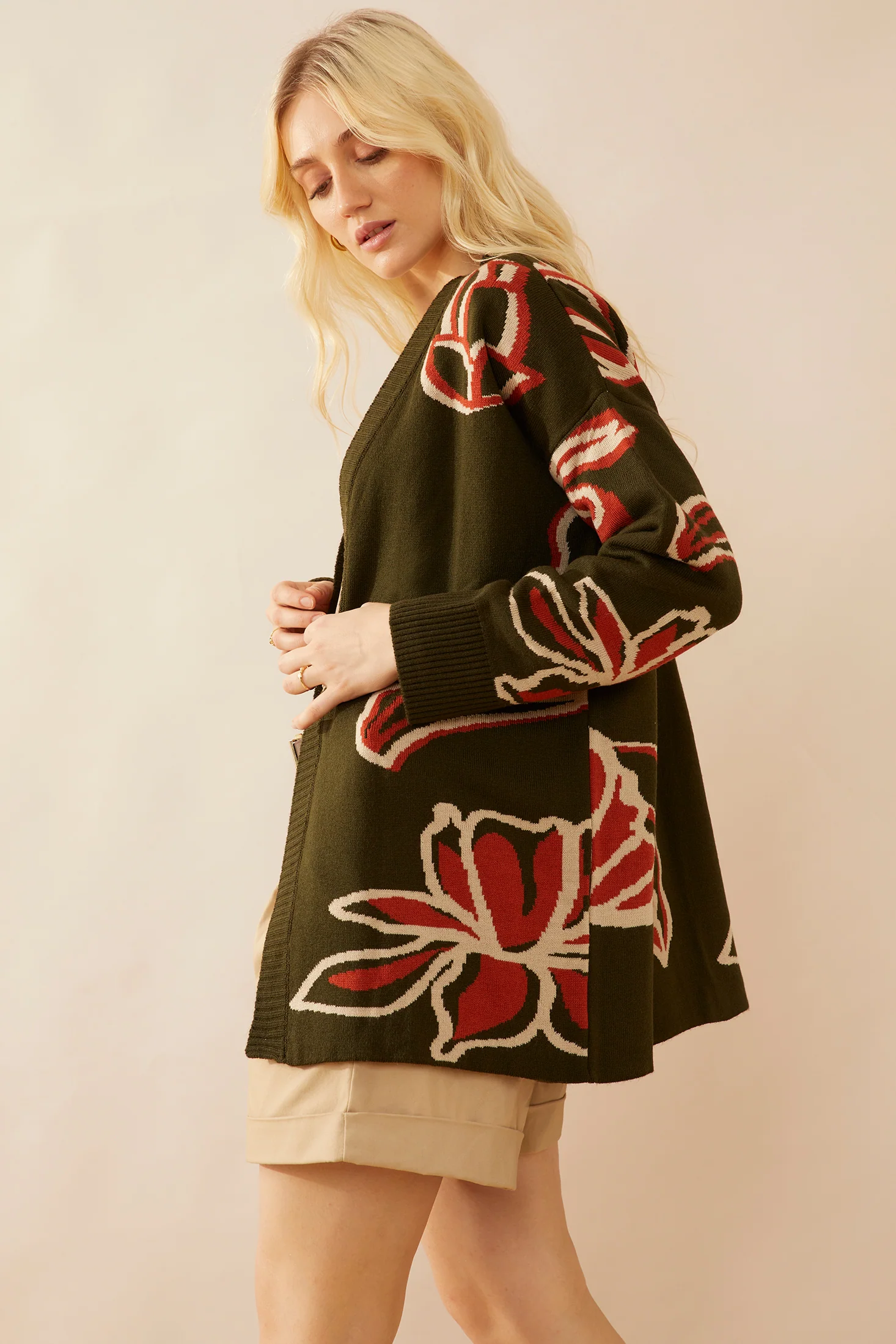 2234-brissy-floral-cardigan-1.webp