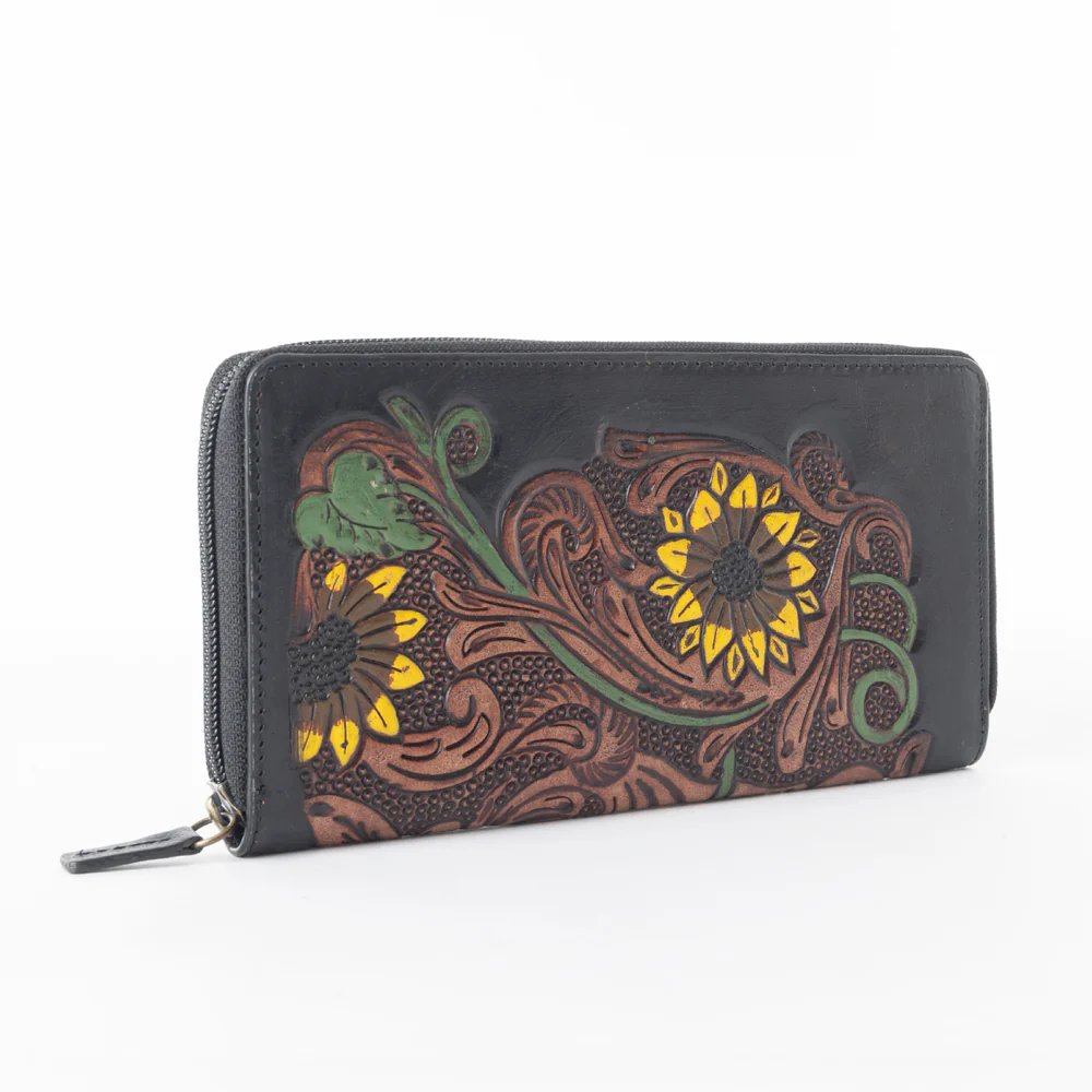 2280-brown-carva-wallet-1.webp