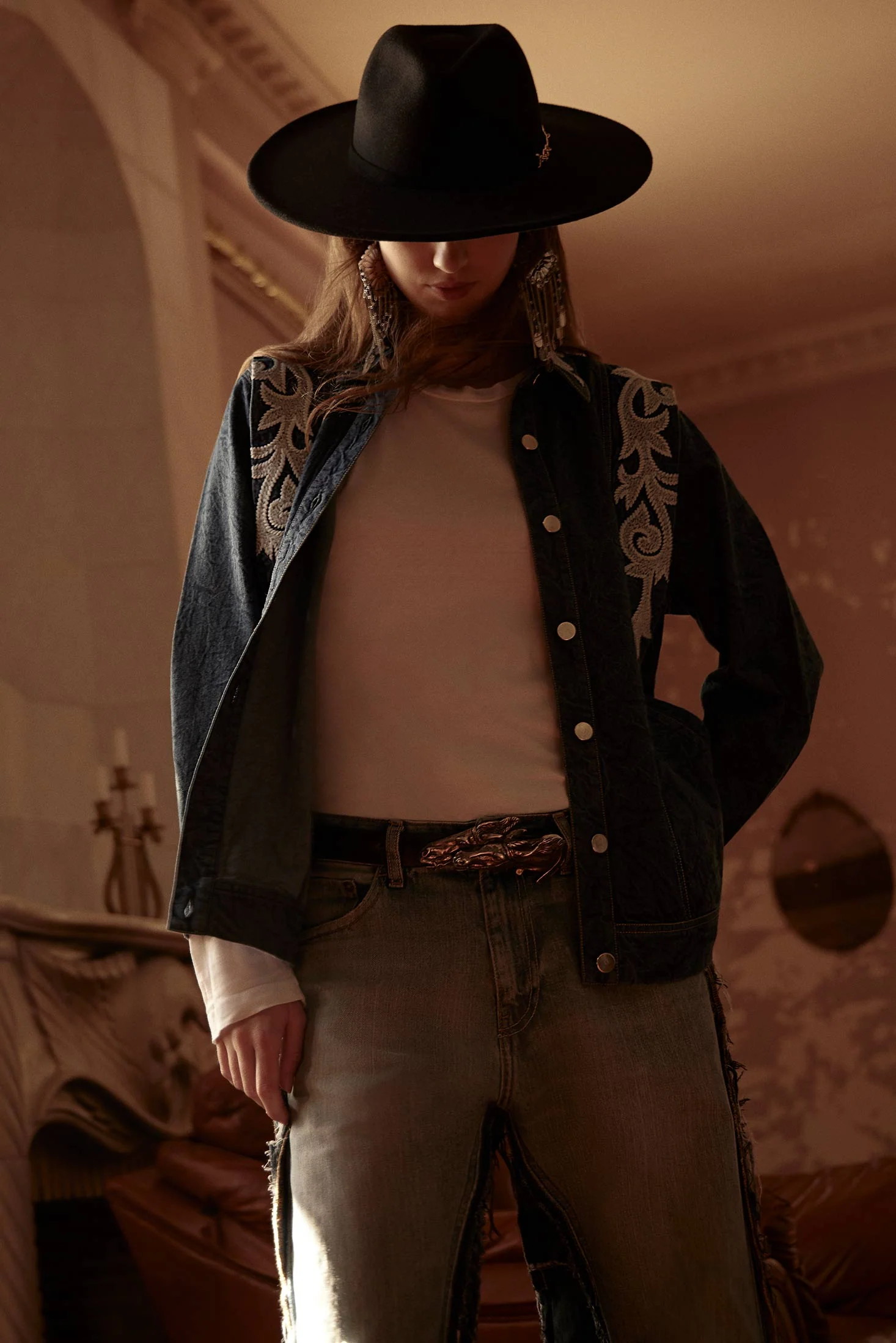2304-brynleigh-embroidered-jacket-1.webp