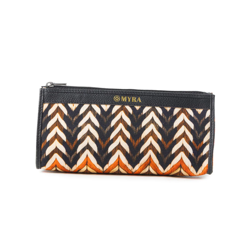2321-buena-mia-multi-pouch-bag-in-black-ivory-1.webp
