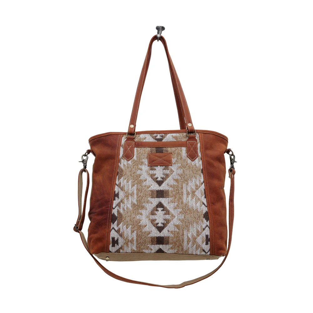 2503-camilla-tote-bag-1.webp