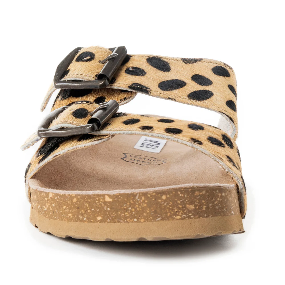 2585-carefree-sandals-1.webp