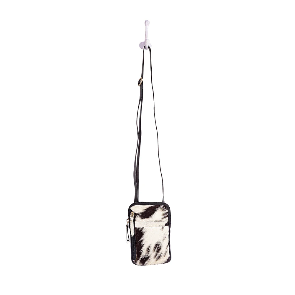 2594-carlisle-bluff-leather-hairon-bag-1.webp