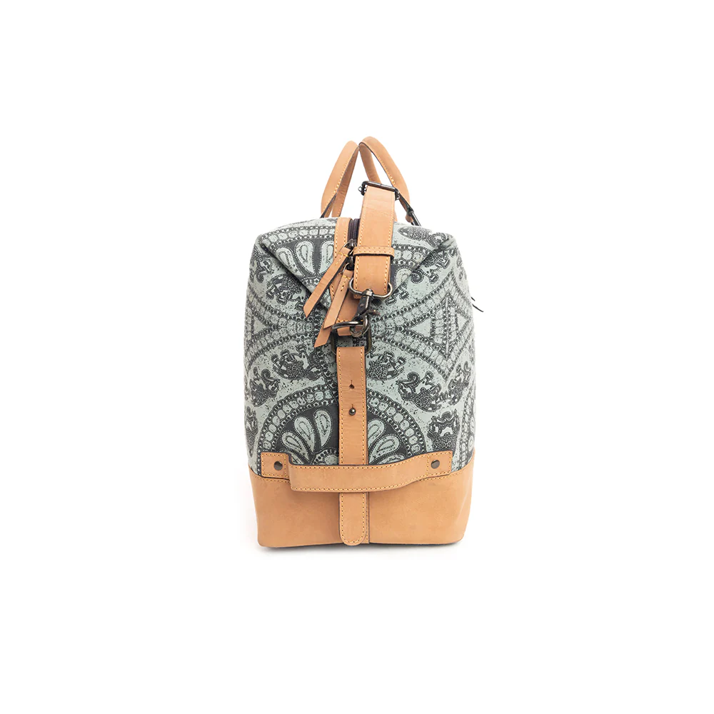 2601-carmela-traveller-bag-1.webp