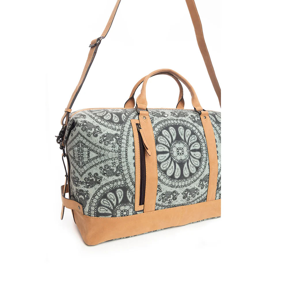 2601-carmela-traveller-bag-1.webp