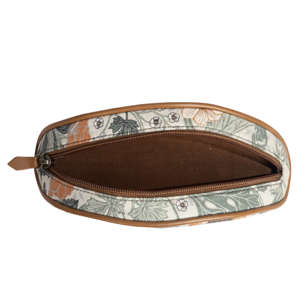 2718-catalona-springs-slimline-multi-pouch-1.webp