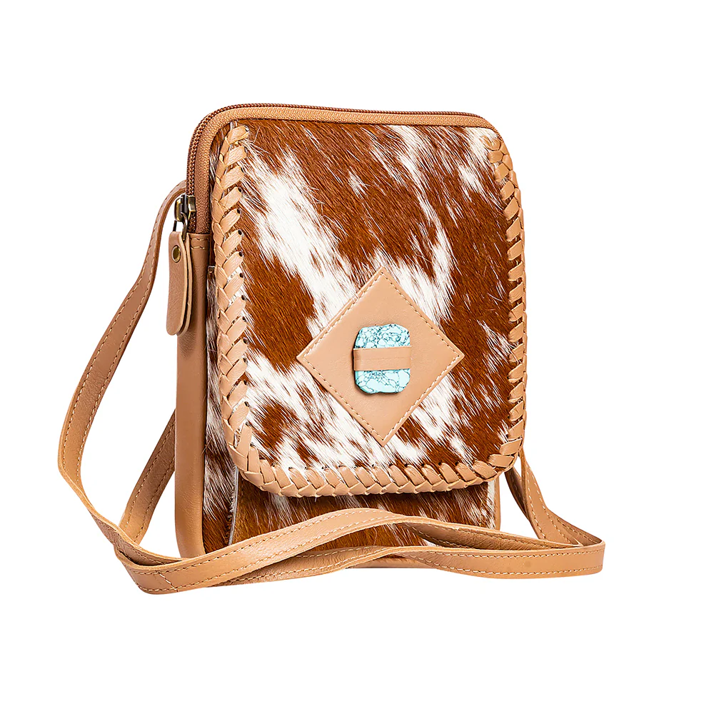 2898-cheyenne-s-hope-hairon-bag-1.webp