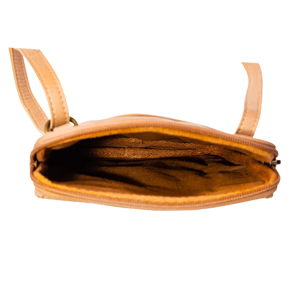 2898-cheyenne-s-hope-hairon-bag-1.webp