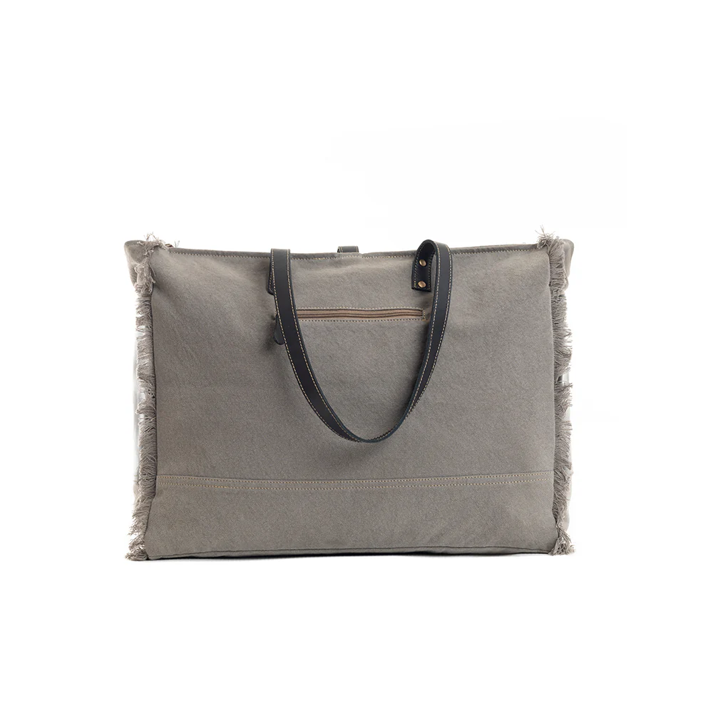 3036-cloud-arrow-weekender-bag-1.webp