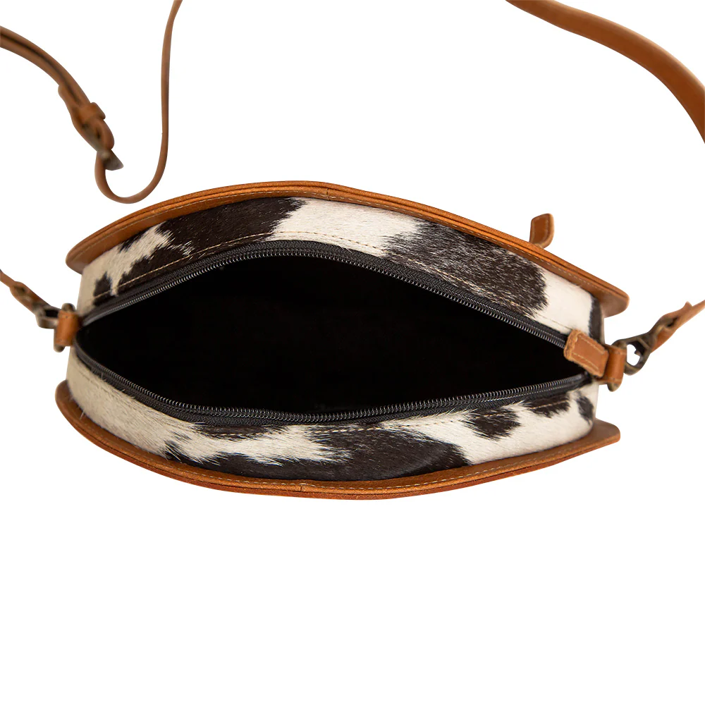 3050-cloudland-round-bag-1.webp