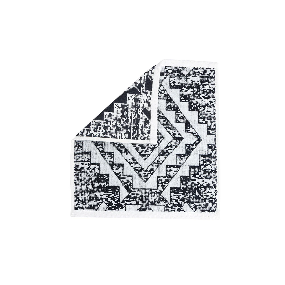 3060-cloudstone-towel-1.webp
