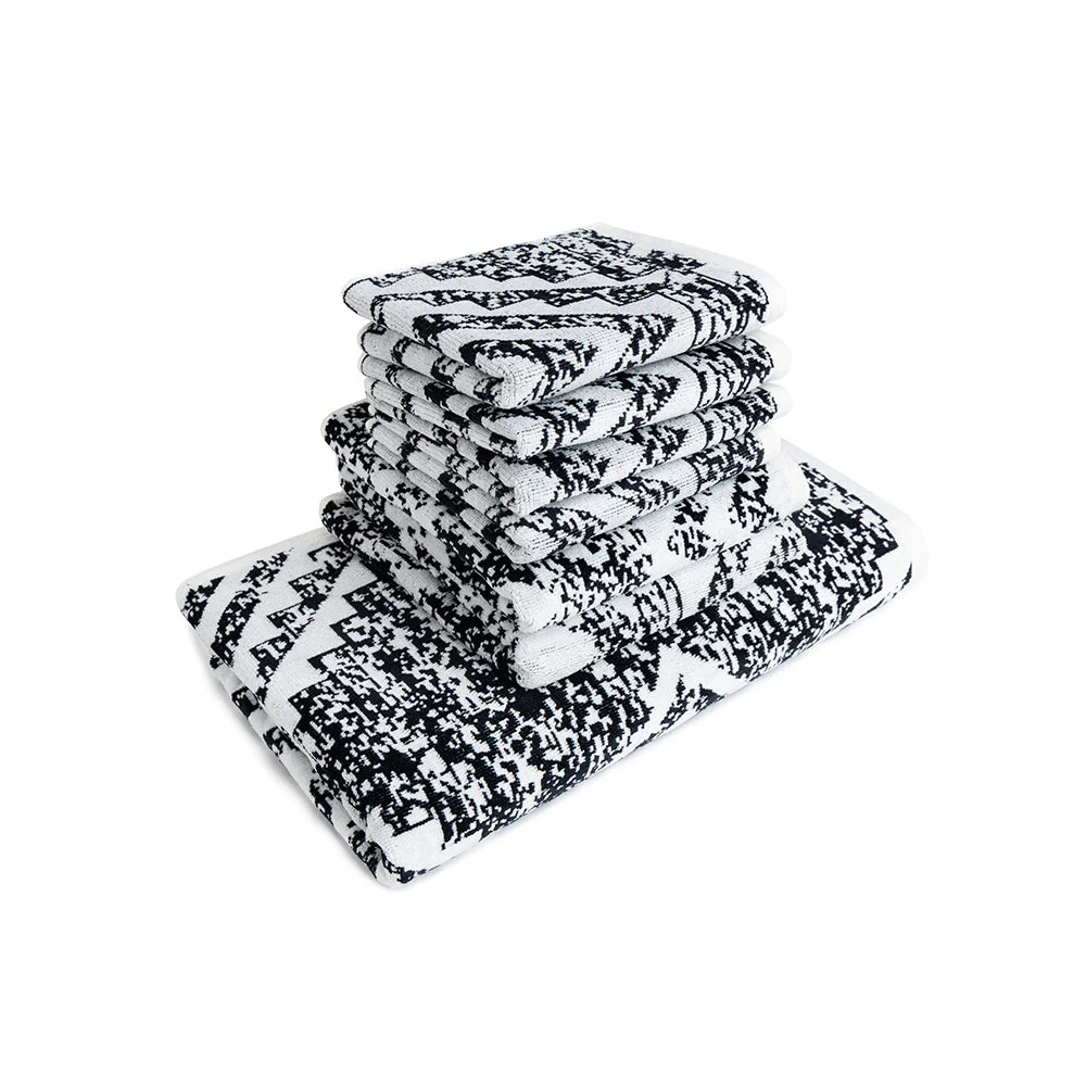 3060-cloudstone-towel-1.webp