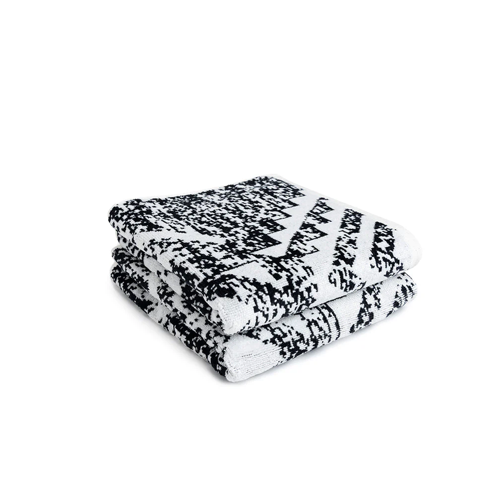 3060-cloudstone-towel-1.webp