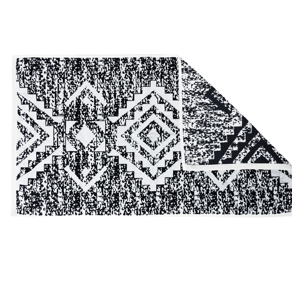 3060-cloudstone-towel-1.webp