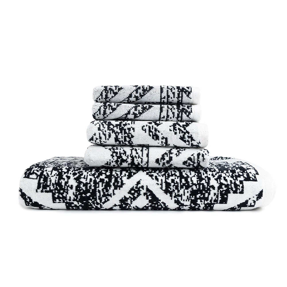 3060-cloudstone-towel-1.webp