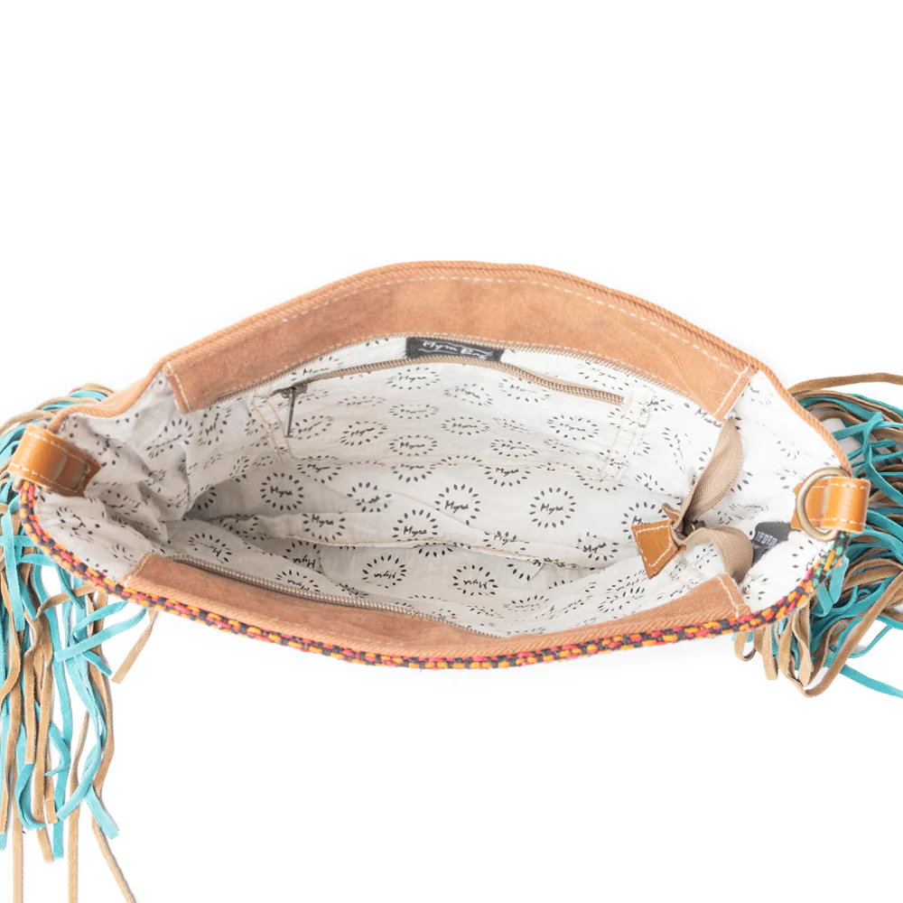 3248-cornelian-flames-shoulder-bag-1.webp