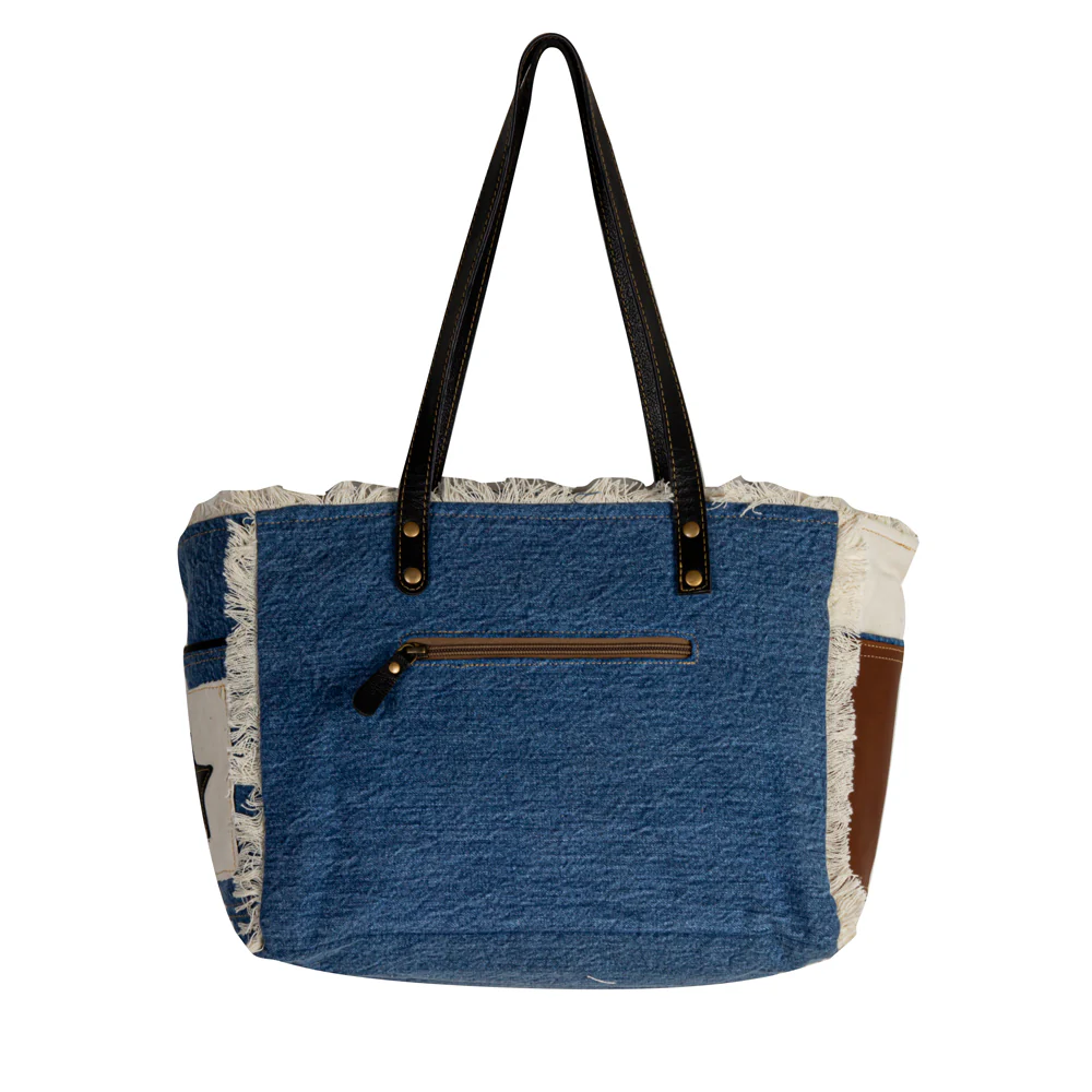 3294-country-road-47-small-crossbody-bag-1.webp