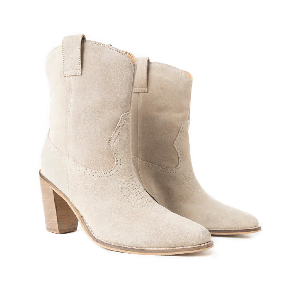 3431-crystal-creek-booties-in-off-white-1.webp