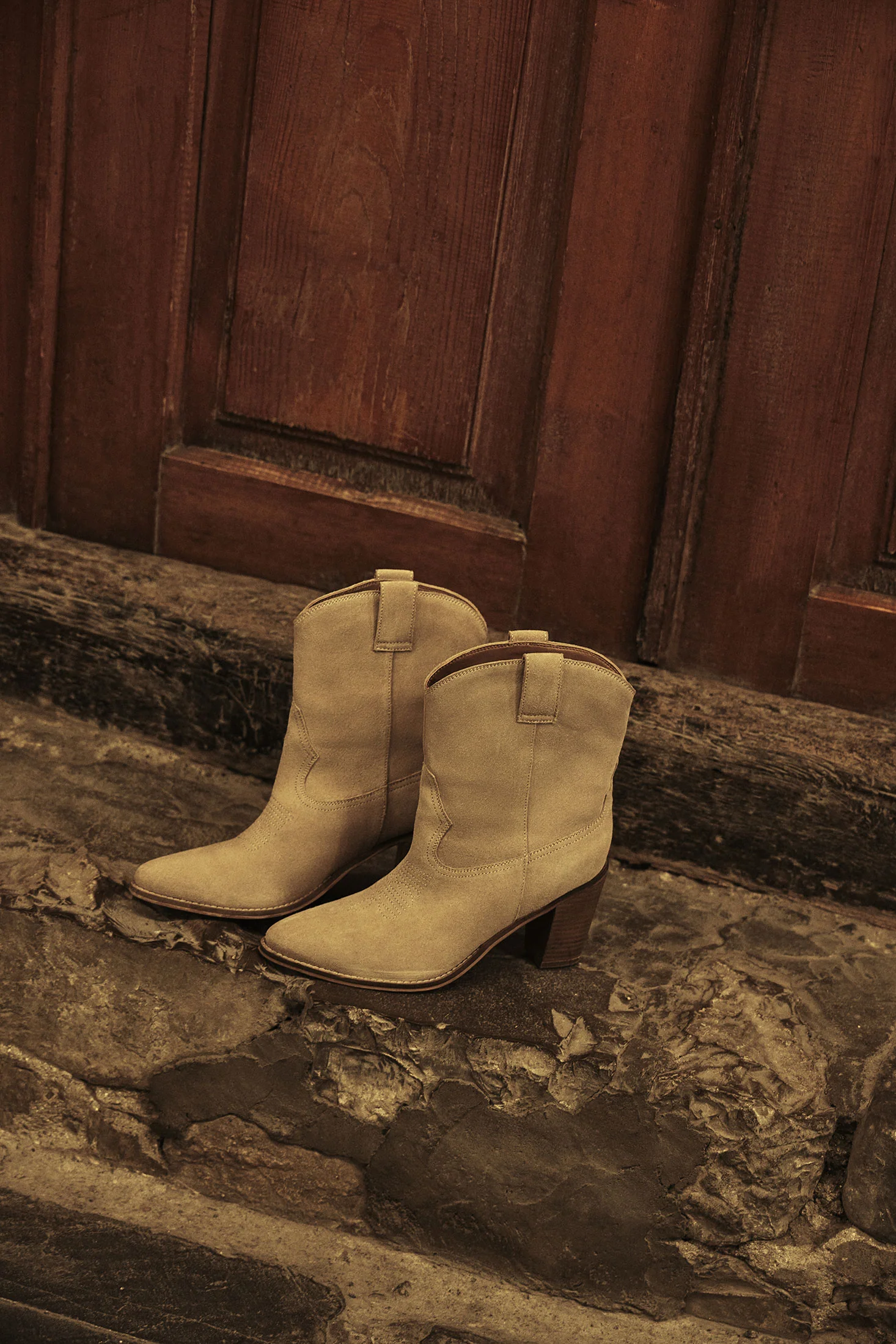 3431-crystal-creek-booties-in-off-white-1.webp