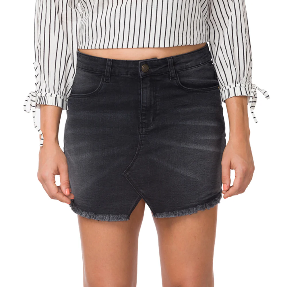 3863-denim-charm-skirt-1.webp