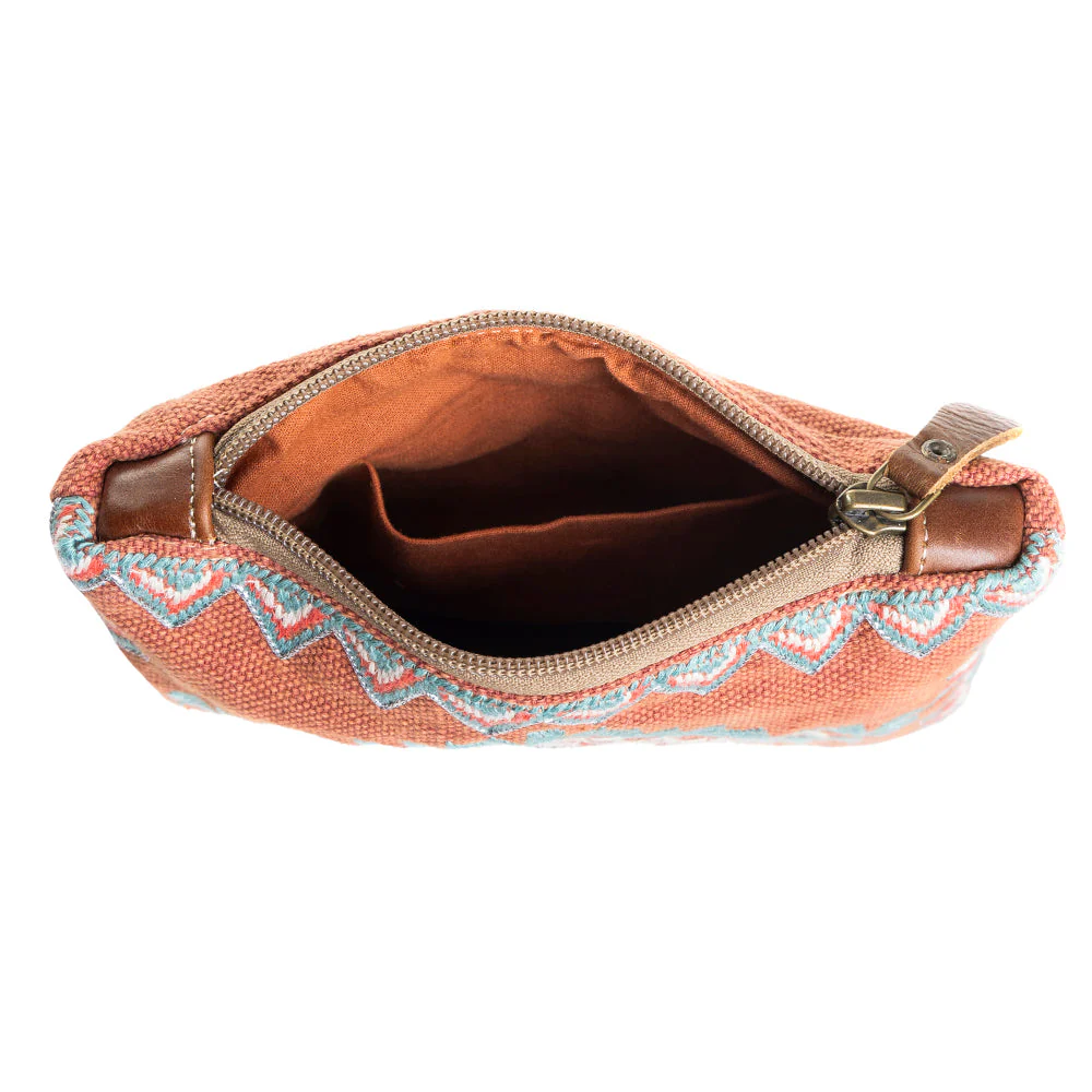 3964-desert-sunrise-clutch-pouch-1.webp