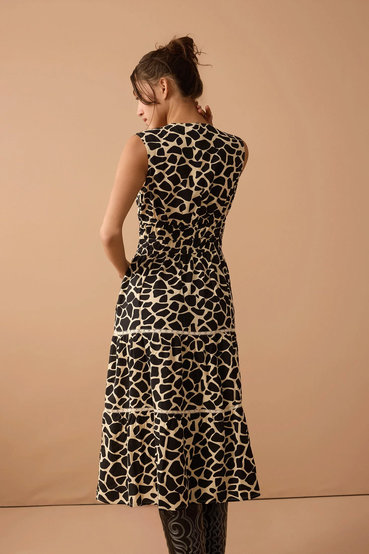 3986-destiny-pattern-empire-waist-dress-in-black-1.webp