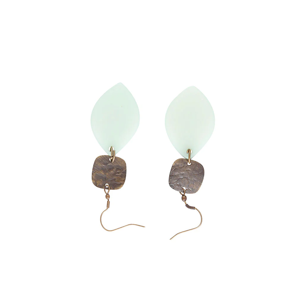 4013-dew-earring-1.webp