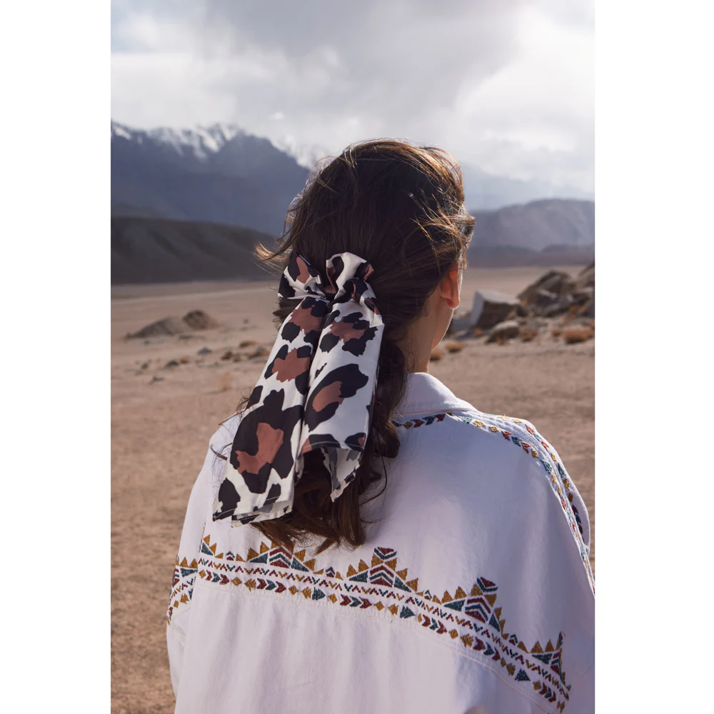 4154-dotts-pony-scrunchie-1.webp