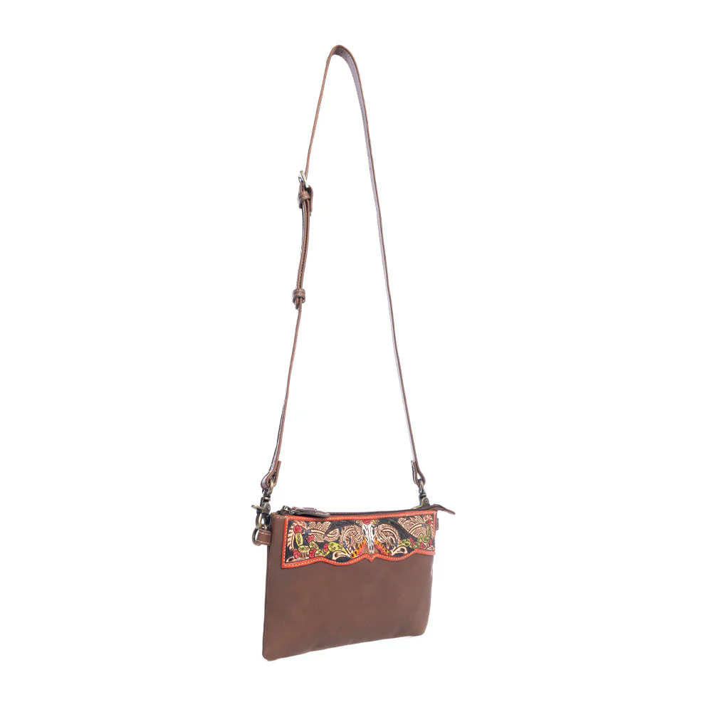 4189-dreamy-meadow-hand-tooled-bag-1.webp