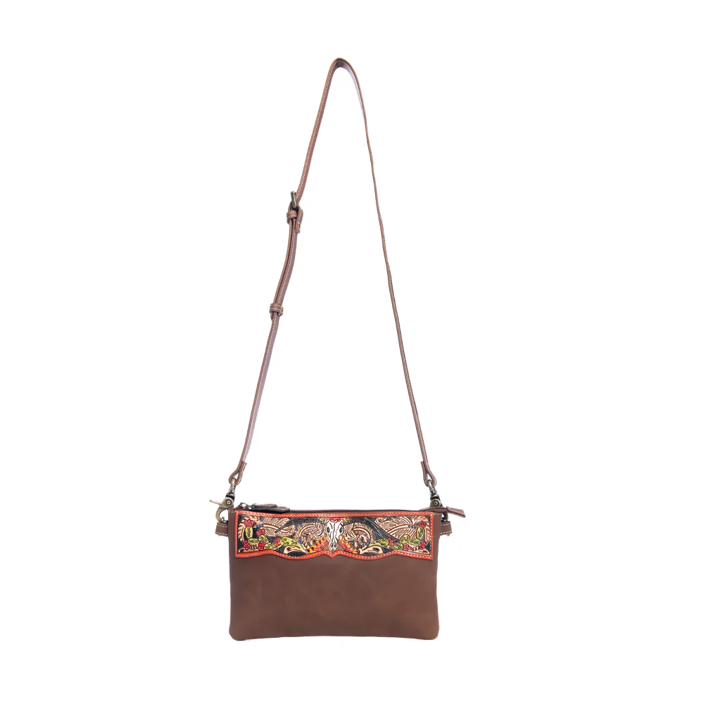 4189-dreamy-meadow-hand-tooled-bag-1.webp