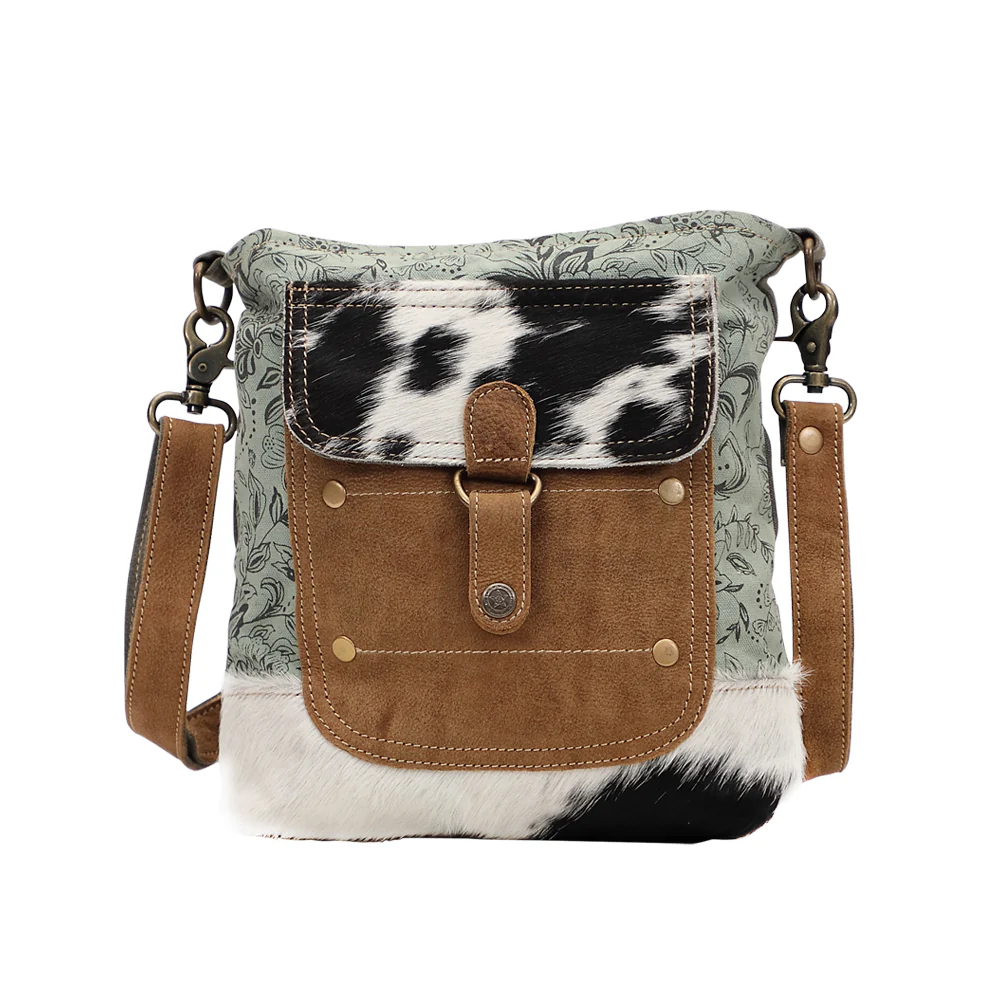 4373-eau-de-nil-shoulder-bag-1.webp