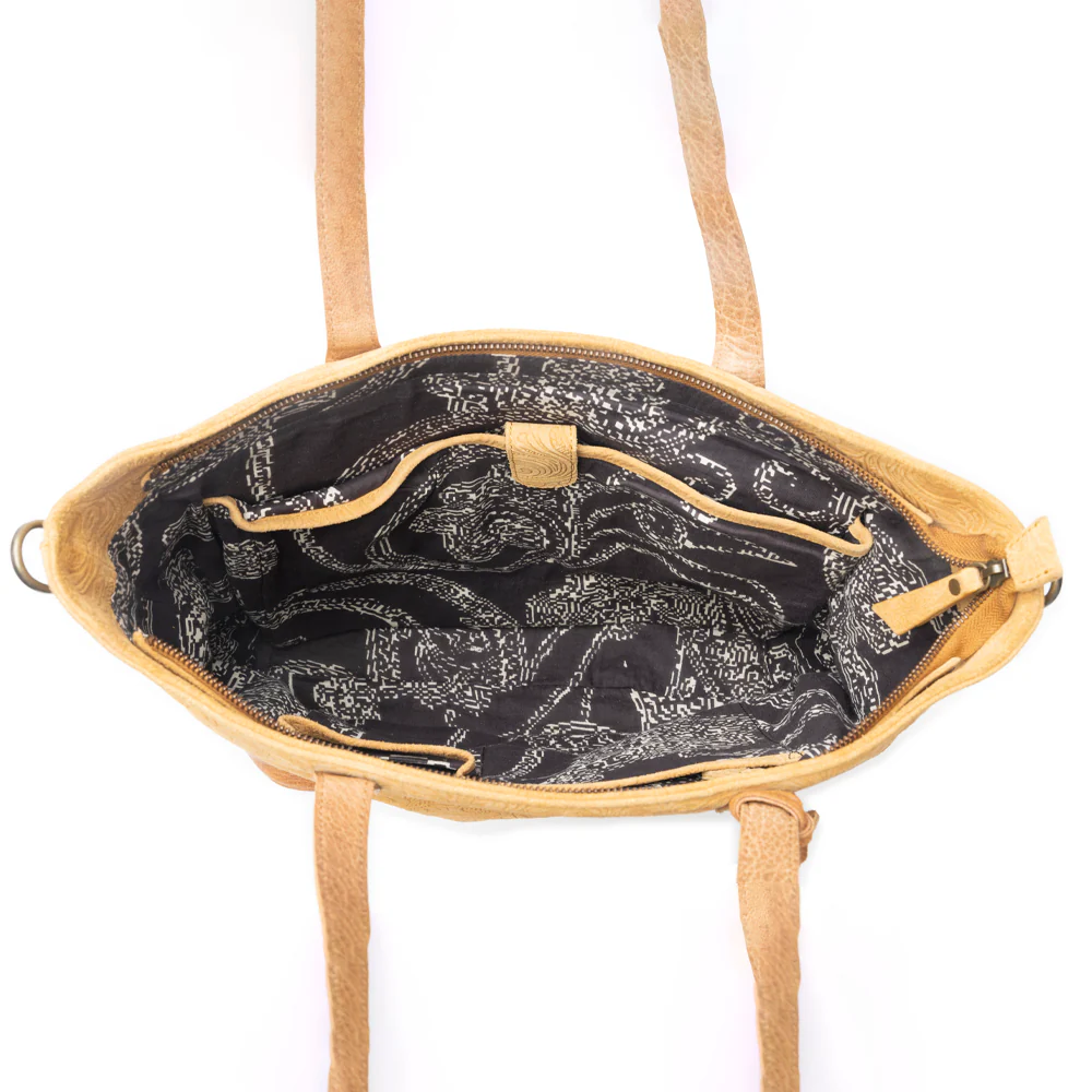 439-amber-dune-leather-bag-in-rustic-mustard-1.webp