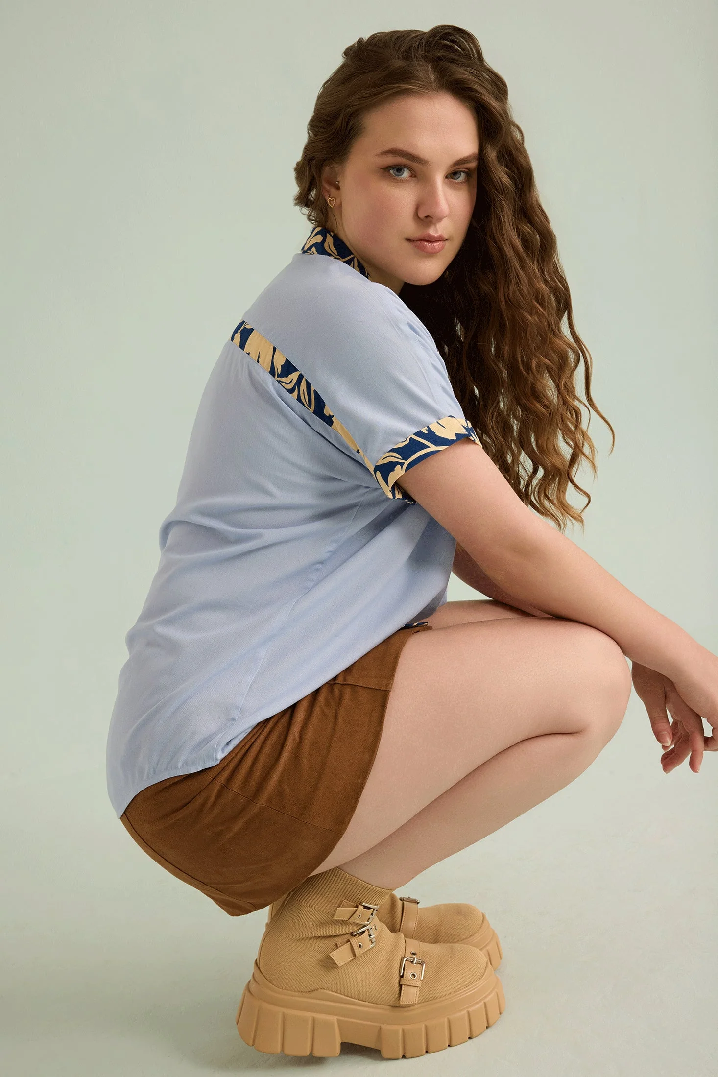 448-amber-s-place-shirt-in-blue-1.webp