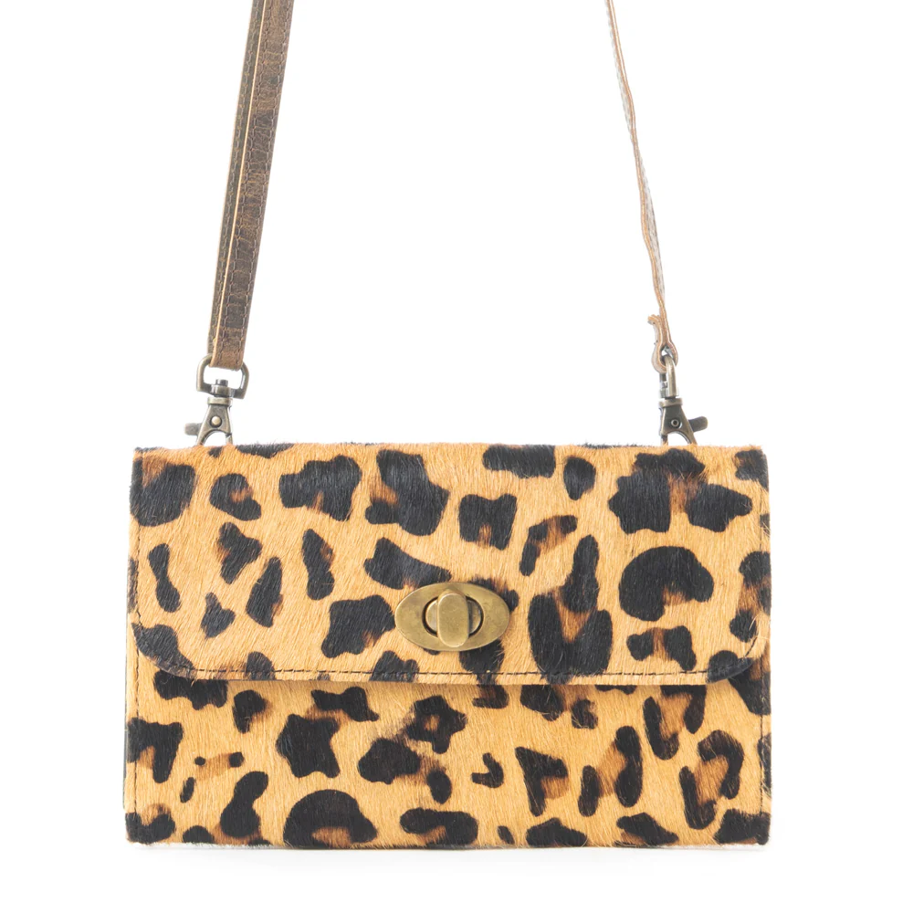 4548-enchanted-wallet-1.webp