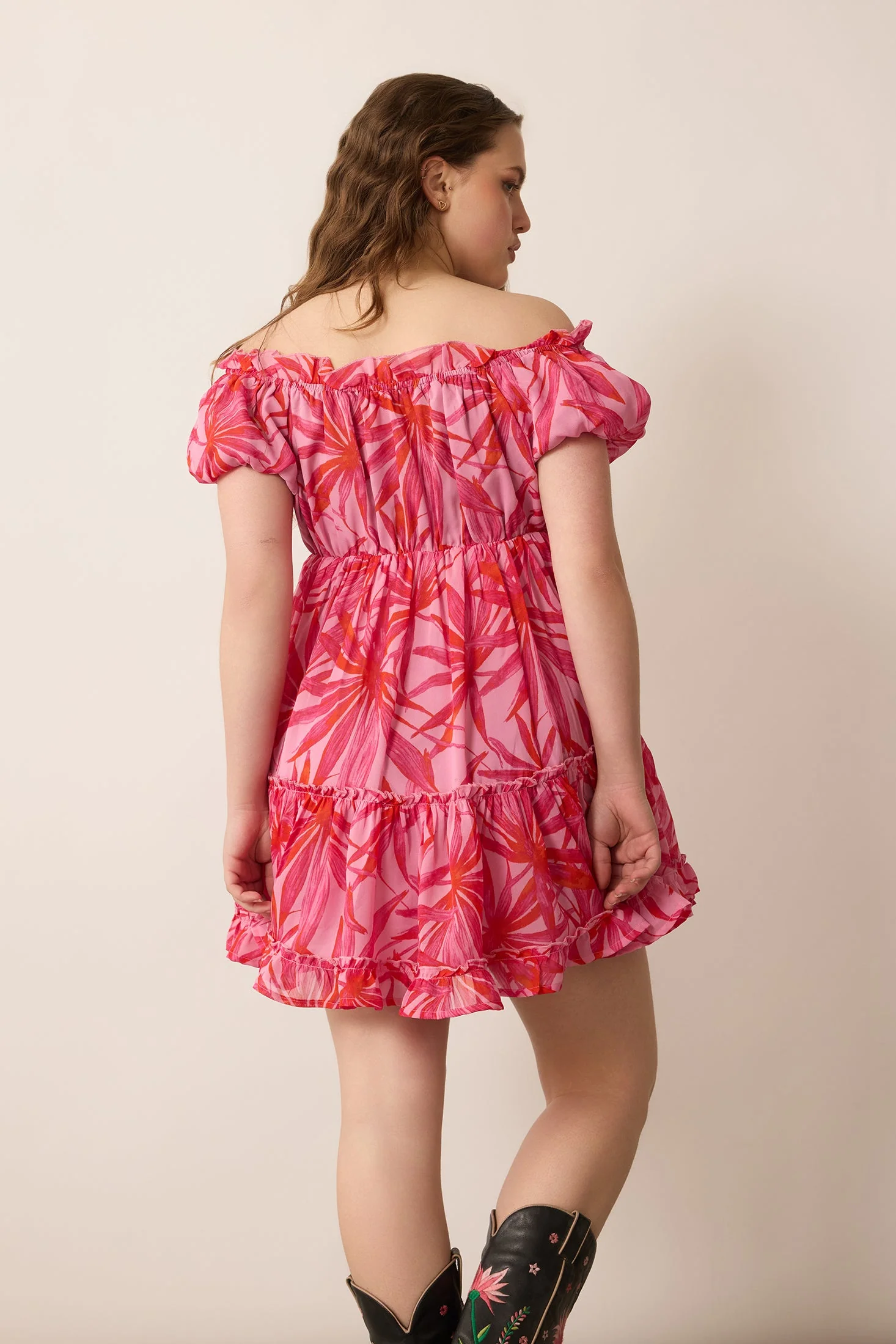 4569-erin-lovely-pattern-dress-in-pink-1.webp