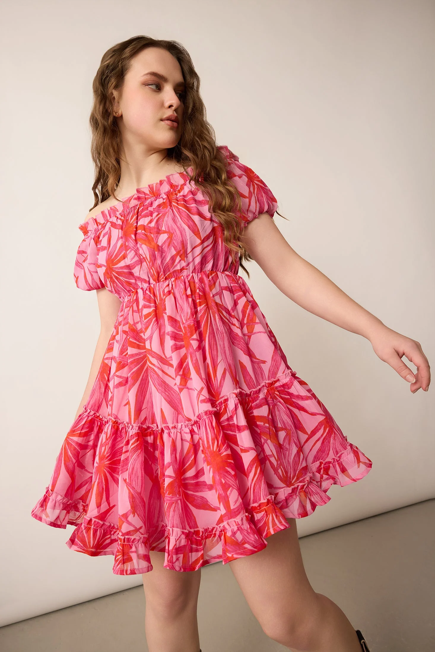 4569-erin-lovely-pattern-dress-in-pink-1.webp