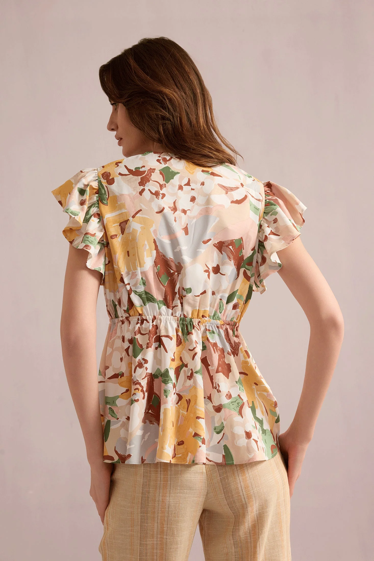 4597-evelyn-blossom-top-in-white-and-brown-1.webp