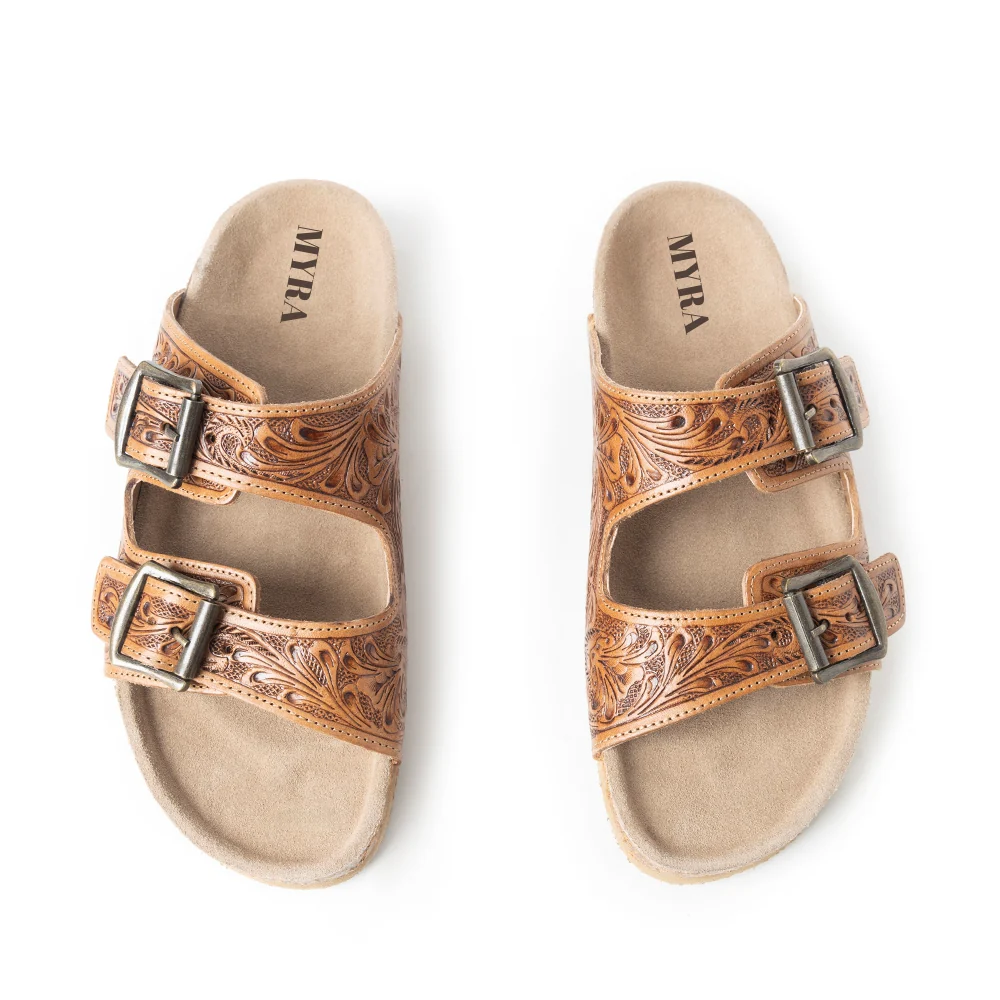 Falling Feather Sandals In Brown